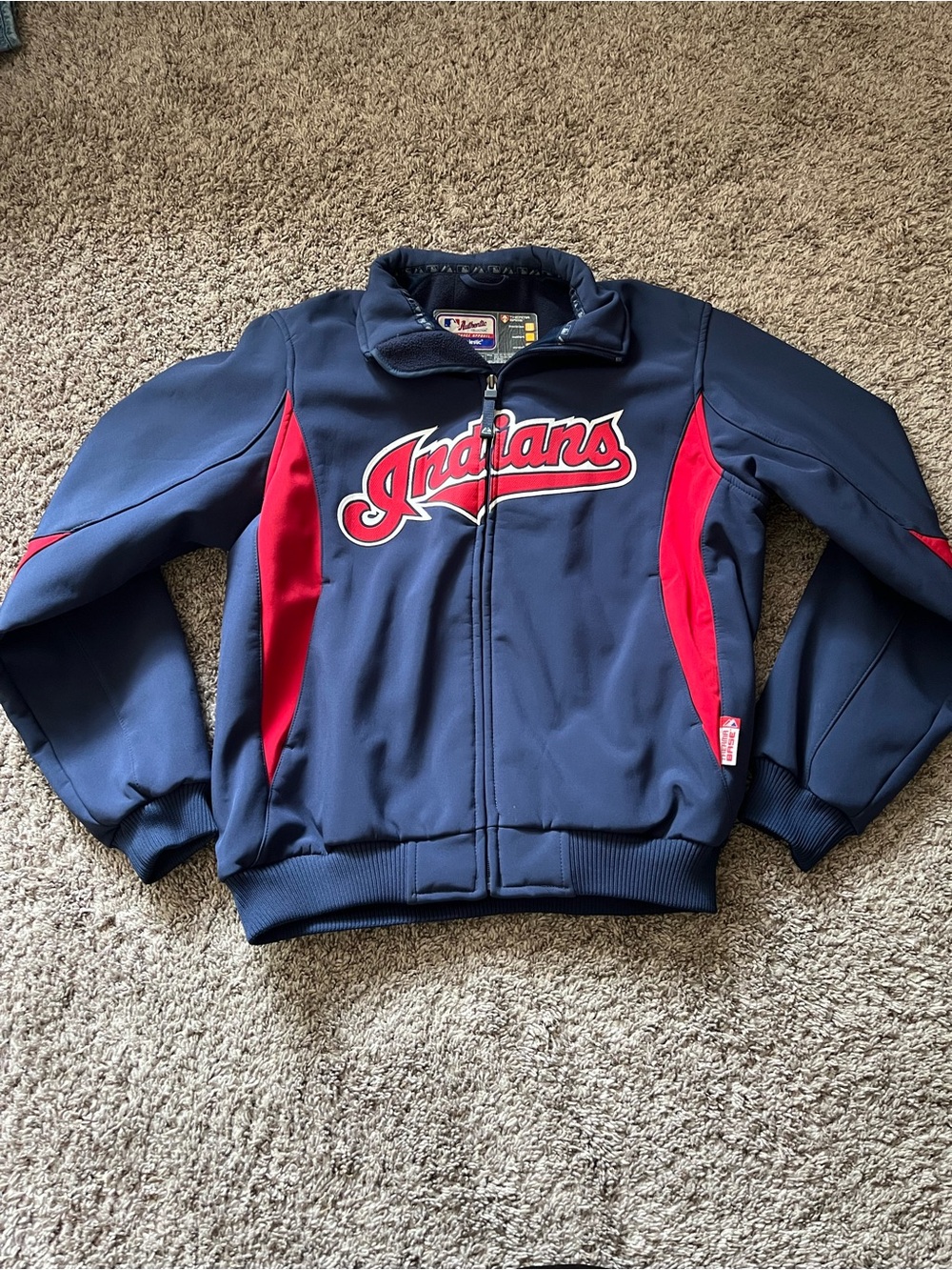 Vintage 90’s Cleveland Indians Men’s Majestic Performance Apparel Fleece Coat